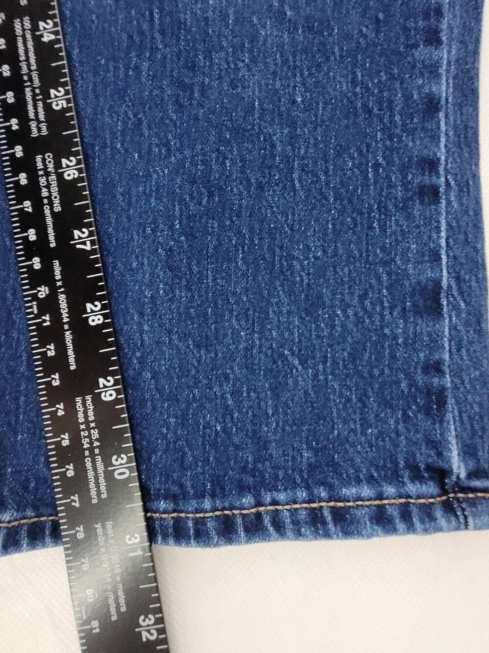 Old Navy Jeans Womens 14 x 31 Blue Medium Wash Stretch WOW Boyfriend Mid Rise - Picture 9 of 12
